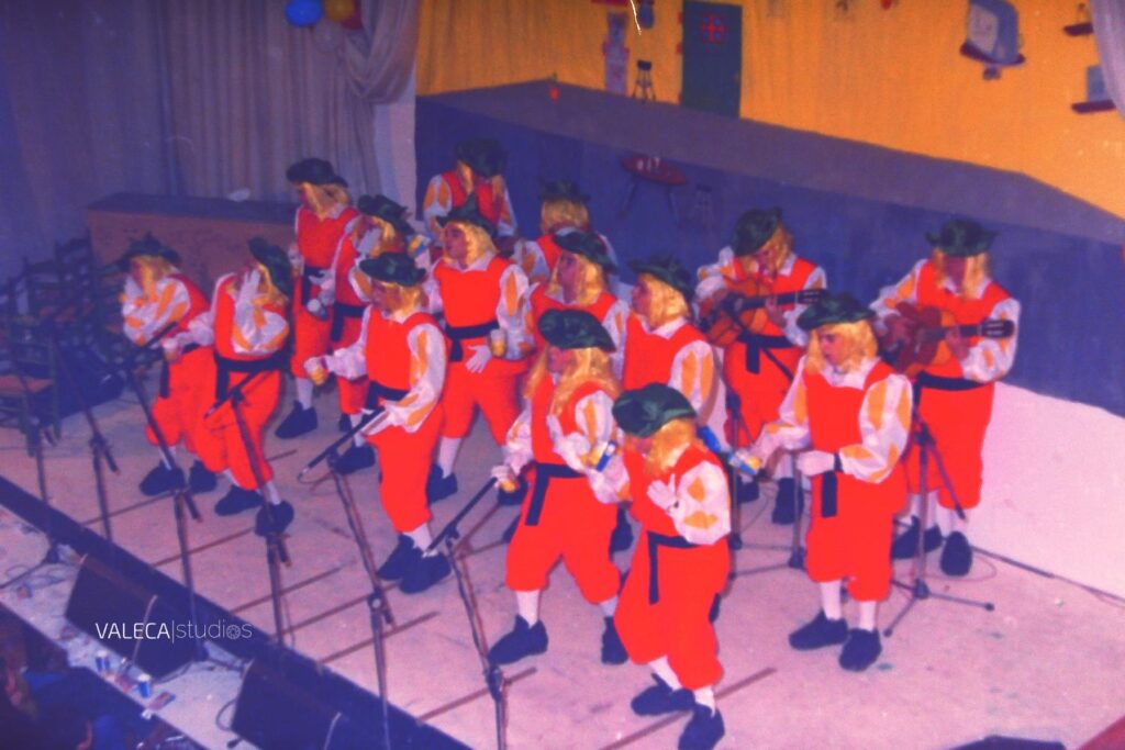 Chirigota las rubias estan muy buenas