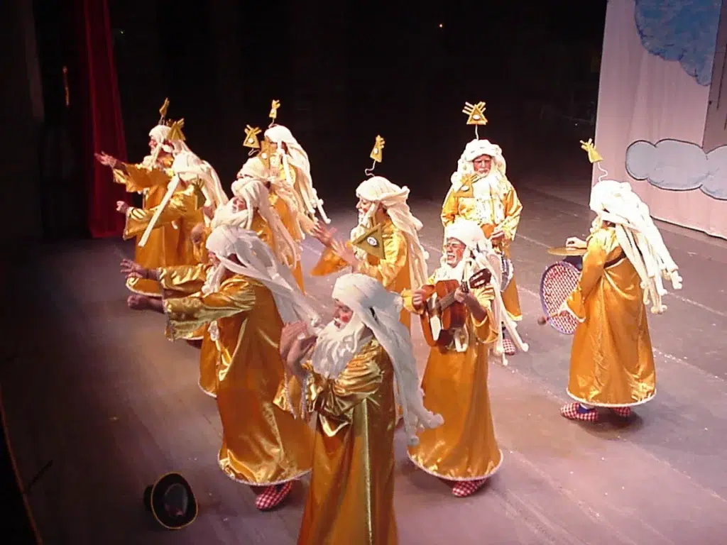 Chirigota de Huelva el Divino estres por cuatro